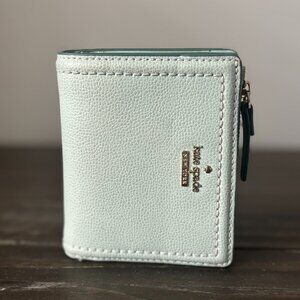 Kate Spade Small Wallet / Bifold Wallet with Zipper Coin Pouch – Light Blue